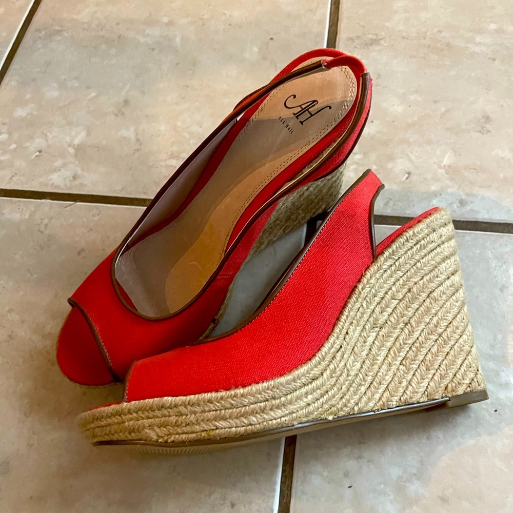 All Hail women’s wedge sandal